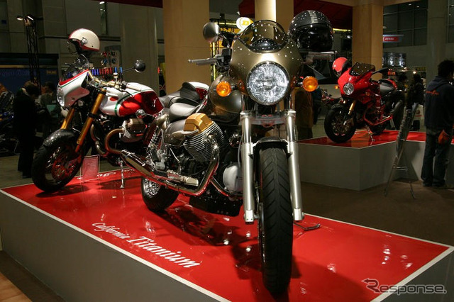 【東京モーターサイクルショー04】写真蔵…モトグッツィ編