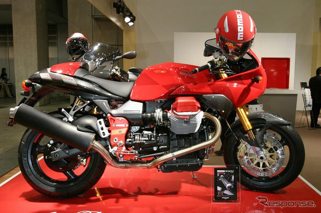 【東京モーターサイクルショー04】写真蔵…モトグッツィ編