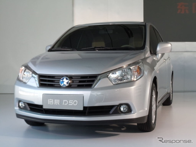 東風日産・ヴェヌーシアD50