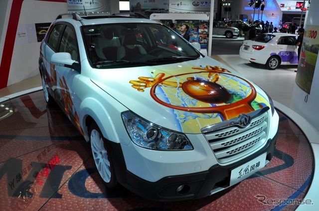 東風汽車 風神H30クロス(広州モーターショー11)