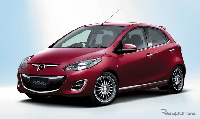 マツダ・デミオ13-SKYACTIV 2012