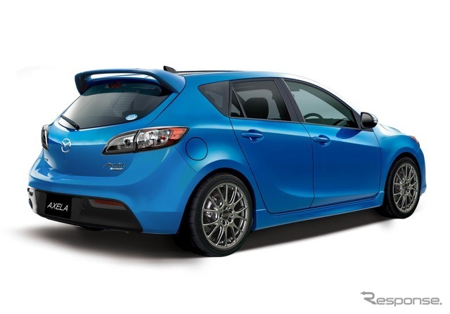 マツダ・アクセラスポーツ 20S-SKYACTIV 2012