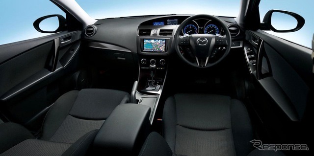 マツダ・アクセラスポーツ 20S-SKYACTIV 2012