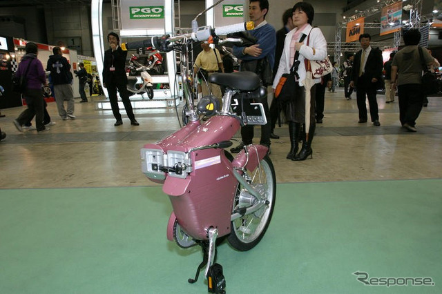 【東京モーターサイクルショー04】写真蔵…タカラ『tu』