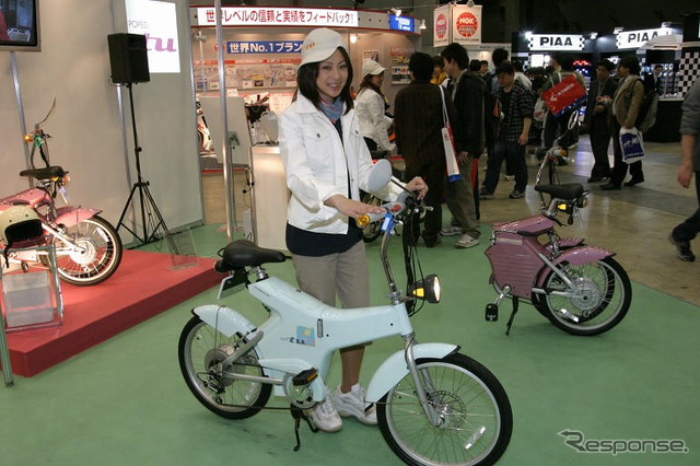 【東京モーターサイクルショー04】写真蔵…タカラ『tu』