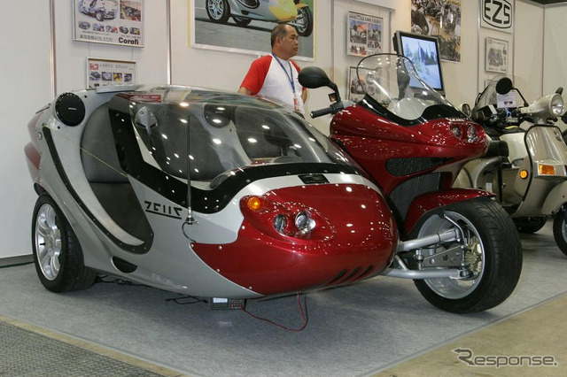 【東京モーターサイクルショー04】写真蔵…なんやかんやと