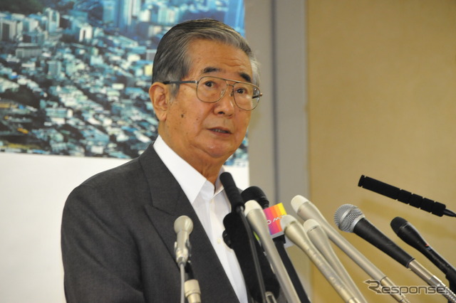 石原慎太郎東京都知事(22日・都庁)