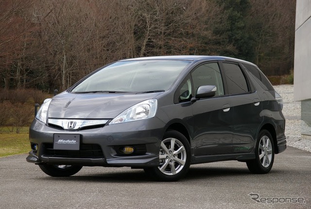 2011年の新型車：ホンダ・フィットシャトル