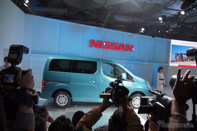 日産NV200/EVALIA(デリーモーターショー12)
