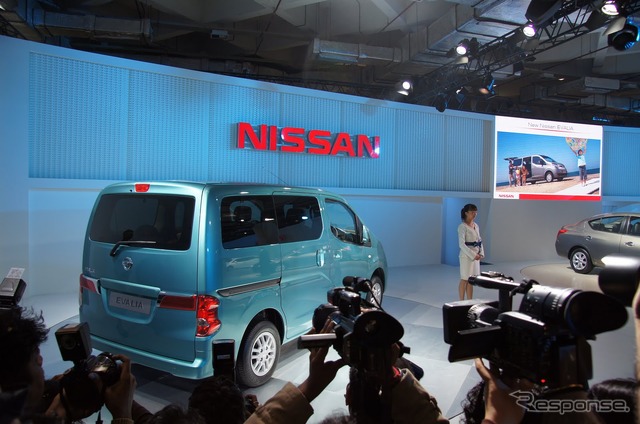 日産NV200/EVALIA(デリーモーターショー12)