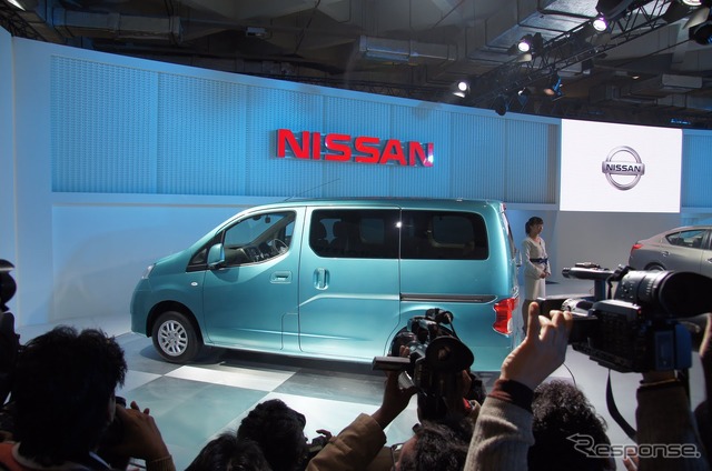 日産NV200/EVALIA(デリーモーターショー12)