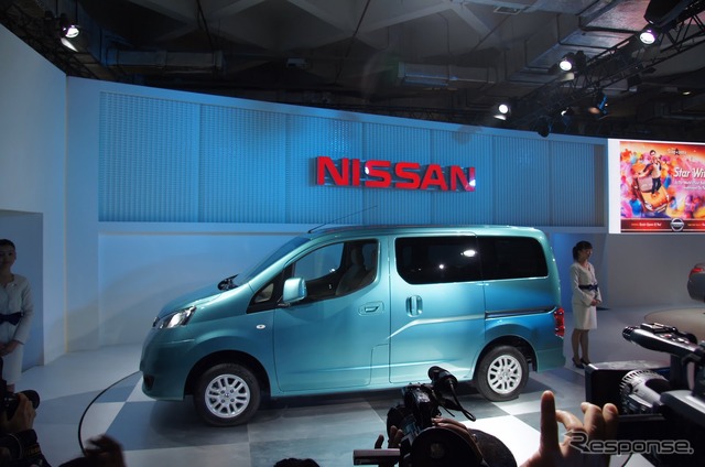 日産NV200/EVALIA(デリーモーターショー12)