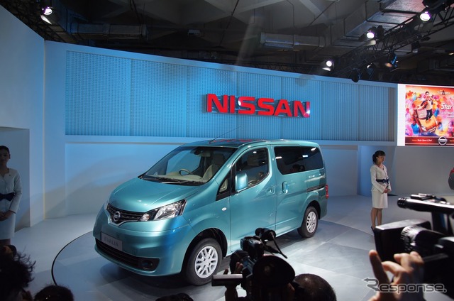 日産NV200/EVALIA(デリーモーターショー12)