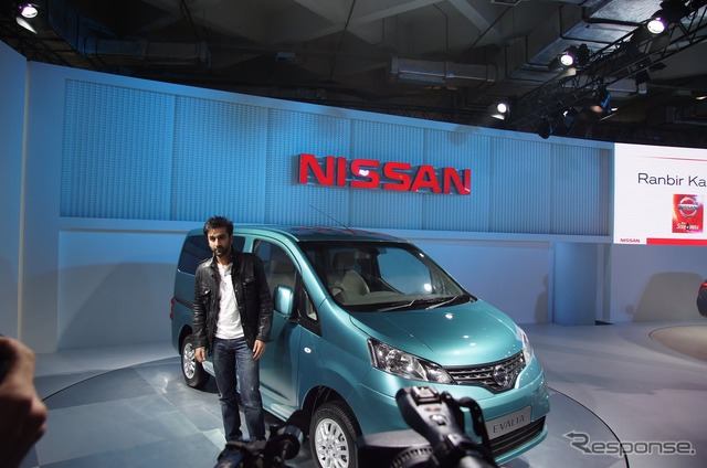 日産NV200/EVALIA(デリーモーターショー12)