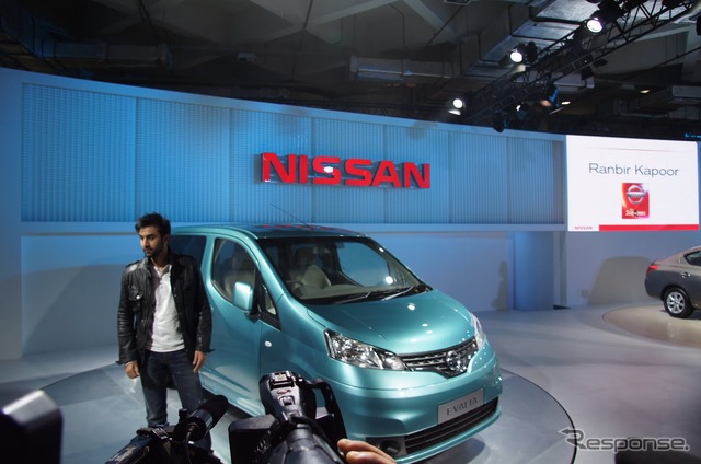 日産NV200/EVALIA(デリーモーターショー12)