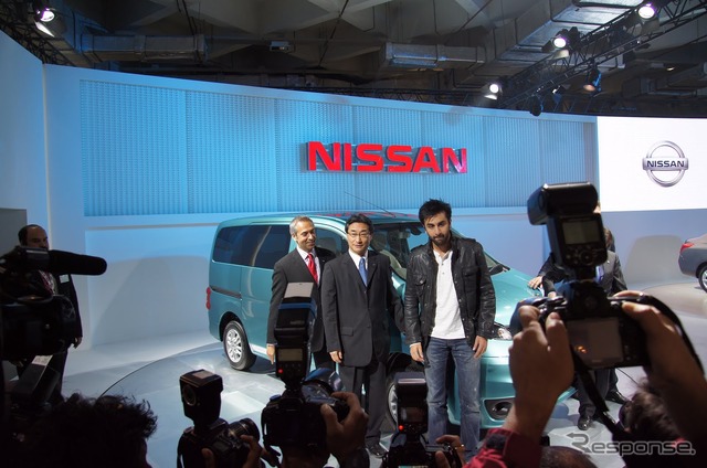日産NV200/EVALIA(デリーモーターショー12)