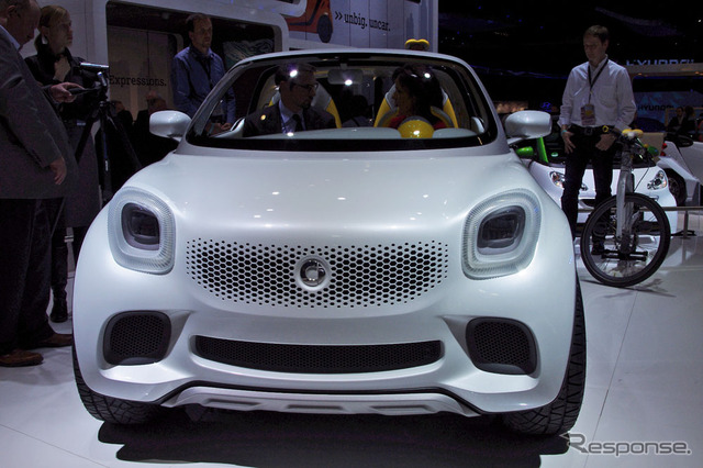 スマートのEVコンセプトカー、フォーアス(デトロイトモーターショー12)