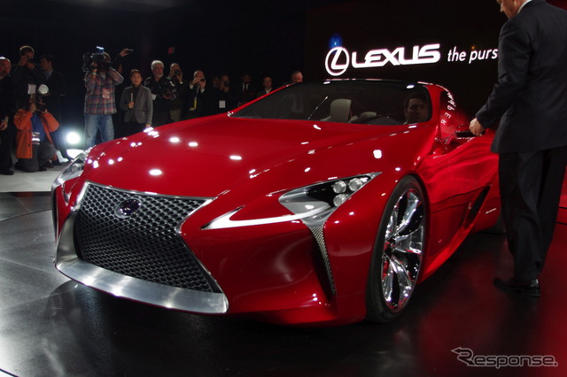 レクサスのデザインの方向性を示唆したコンセプトカー LF-LC(デトロイトモーターショー12)