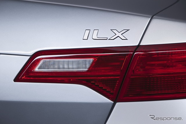 新型ホンダ シビックがベースのアキュラILXコンセプト(デトロイトモーターショー12)