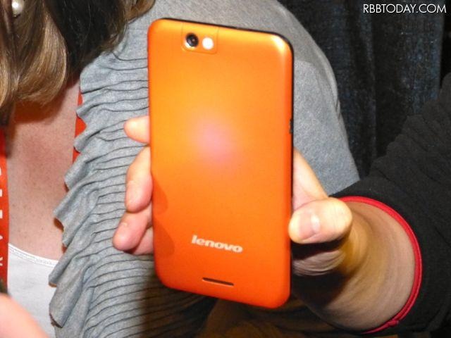 カラフルな「IdeaTab S2 5