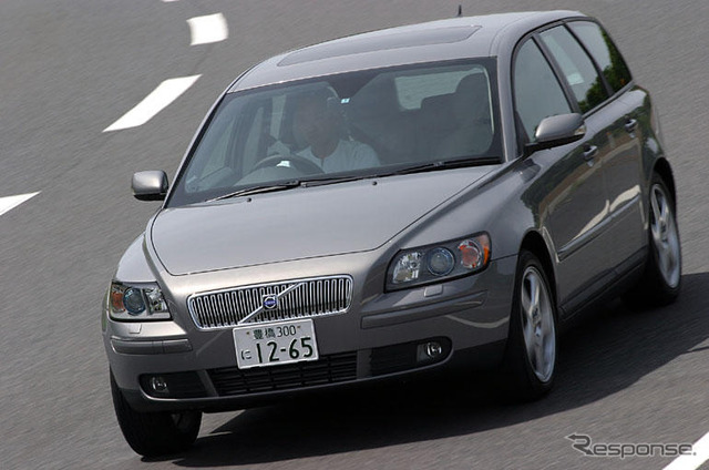 【ボルボS40/V50試乗】カタチも走りもすべて一新したV50…小沢コージ