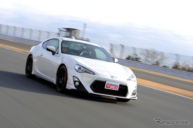 86 TRD Performance Line