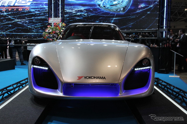 RE雨宮によるRX-7集大成モデル(東京オートサロン12)