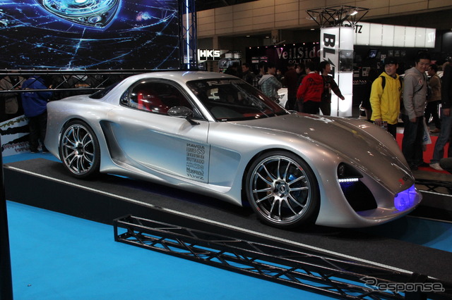 RE雨宮によるRX-7集大成モデル(東京オートサロン12)