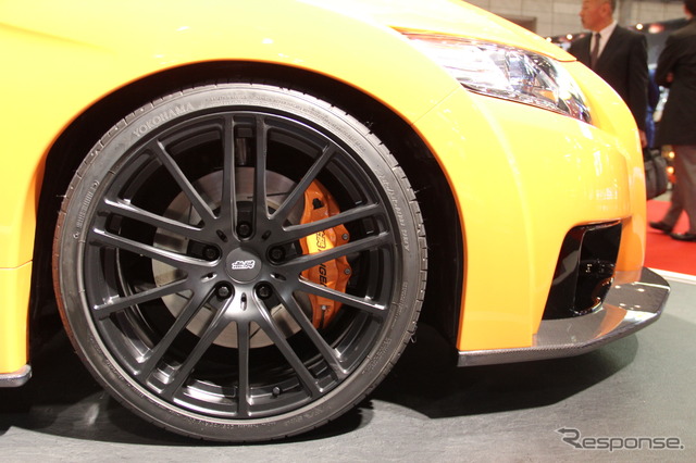 無限Honda CR-Z MUGEN RR ConceptとHonda CR-Z MUGEN RR Concept Pre Production MODEL(東京オートサロン12)