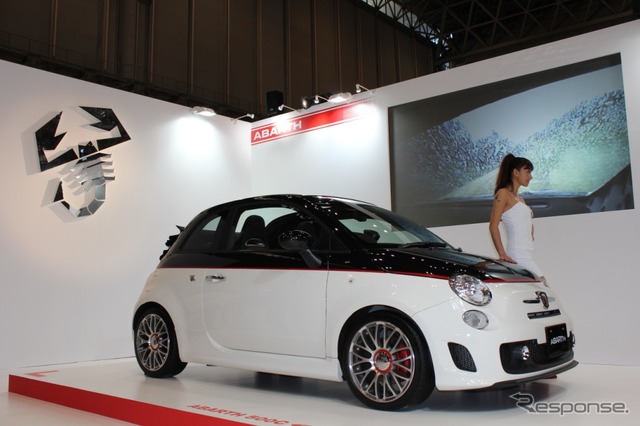 アバルト500CエッセエッセKONI仕様