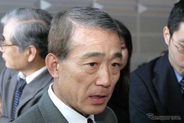 ホンダ、国内にアキュラ導入せず…福井社長