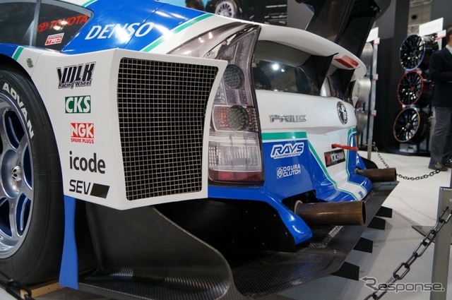 SUPER GT参戦車両、トヨタ・プリウスGT300(東京オートサロン)