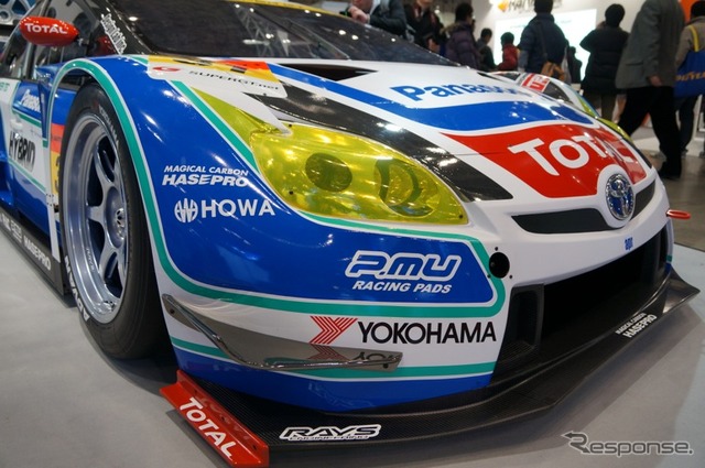 SUPER GT参戦車両、トヨタ・プリウスGT300(東京オートサロン)