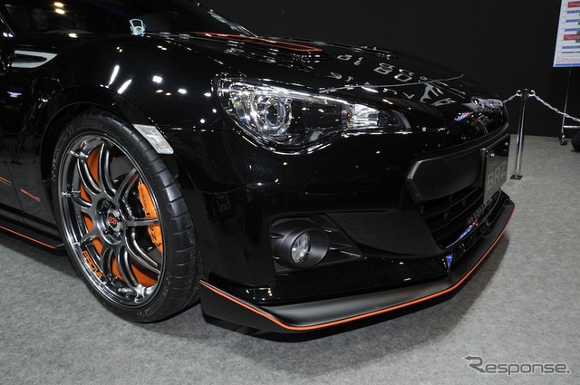 スバルBRZ PROVA Black Edition(東京オートサロン12)