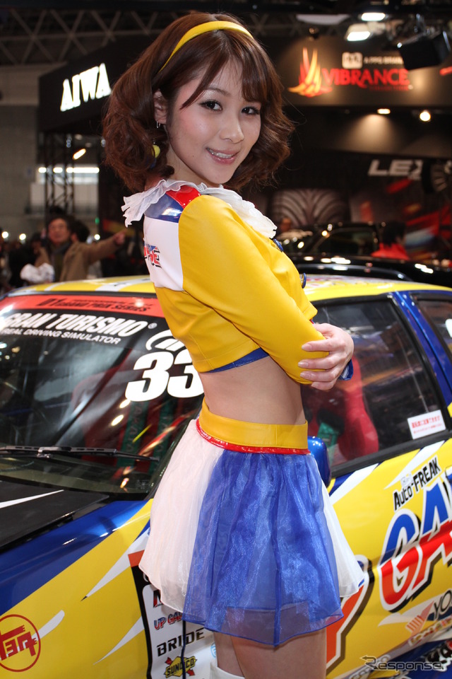 Up Garageコンパニオン(東京オートサロン12)