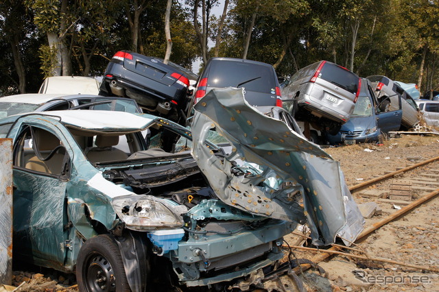 写真:東日本大震災で被災した車両