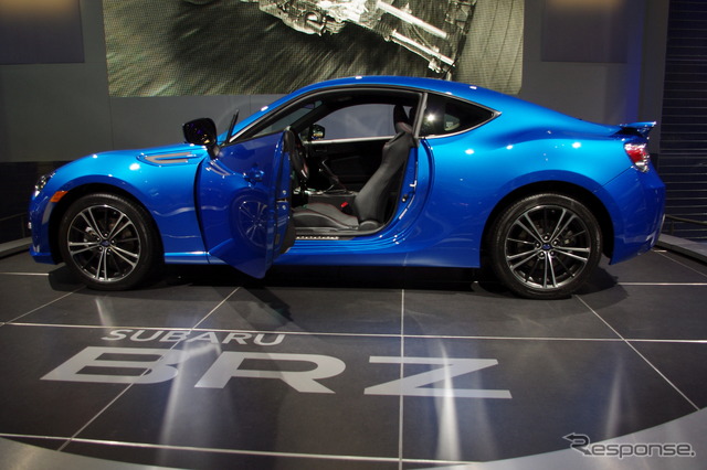 スバルBRZ(デトロイトモーターショー12)