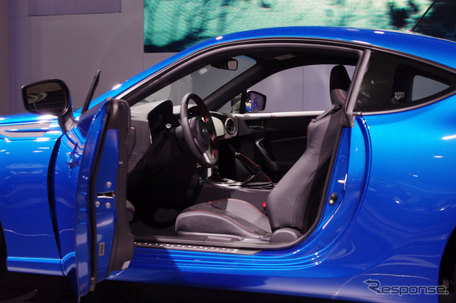 スバルBRZ(デトロイトモーターショー12)