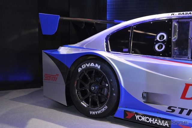 スバル・レガシィB4 GT300(東京オートサロン12)