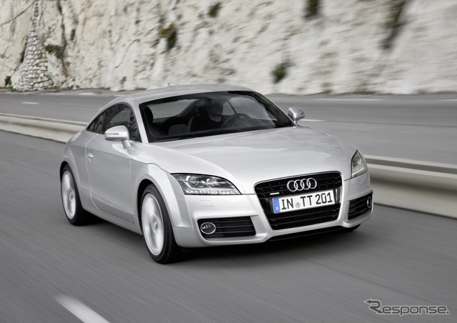 アウディ1.8 TFSI のエクステリア、インテリアともに基本的な装備は TT 2.0TFSI(写真)と同等。