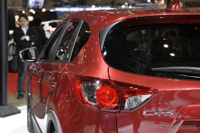 マツダCX-5カスタム(東京オートサロン12)
