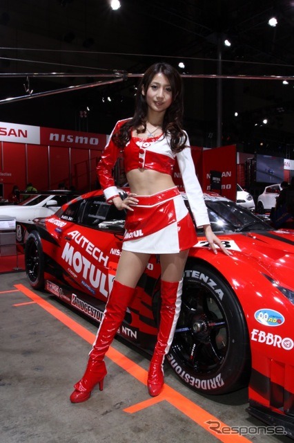 日産コンパニオン(東京オートサロン12)