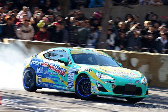 トヨタ86 D1仕様(東京オートサロン12)