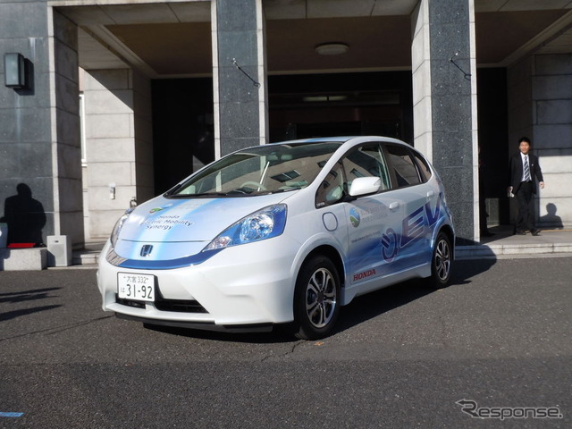 ホンダが埼玉県に無償貸与したフィットEVの1号車