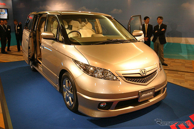 アナタのクルマは売れる?　…4月の中古車登録台数を見て