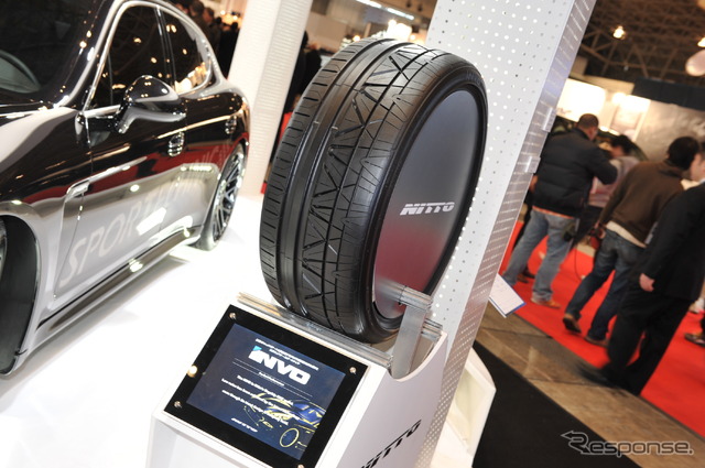 東洋ゴムNITTO(東京オートサロン12)