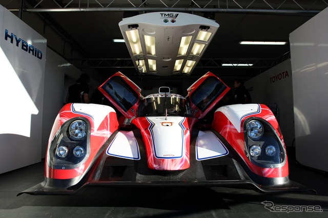 トヨタが2012年のルマン24時間耐久レースやWEC(世界耐久選手権)に投入するTS030ハイブリッド