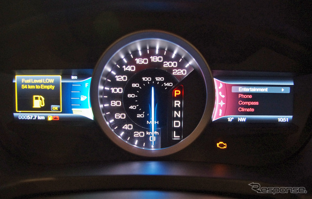 フォード エクスプローラー XLT エコブースト