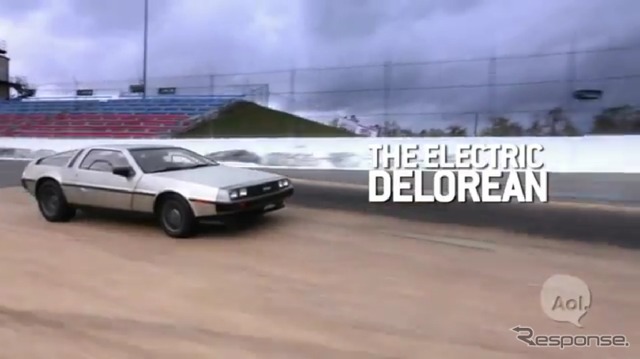 AOLの自動車情報サイト、『トランスロジック』がデロリアンDMC-12のEVプロトタイプに試乗(動画キャプチャー)