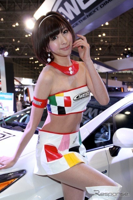 C-WESTコンパニオン(東京オートサロン12)